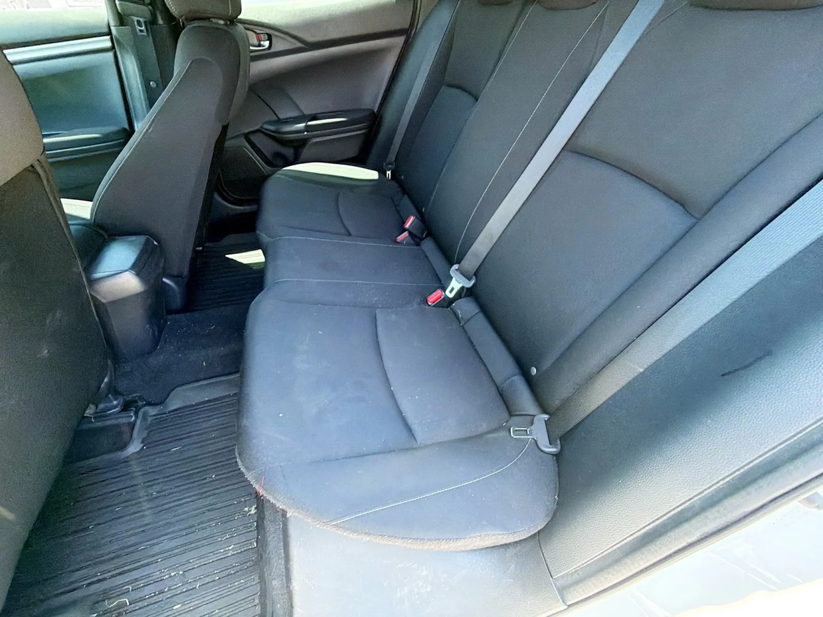 Honda Civic photo 13