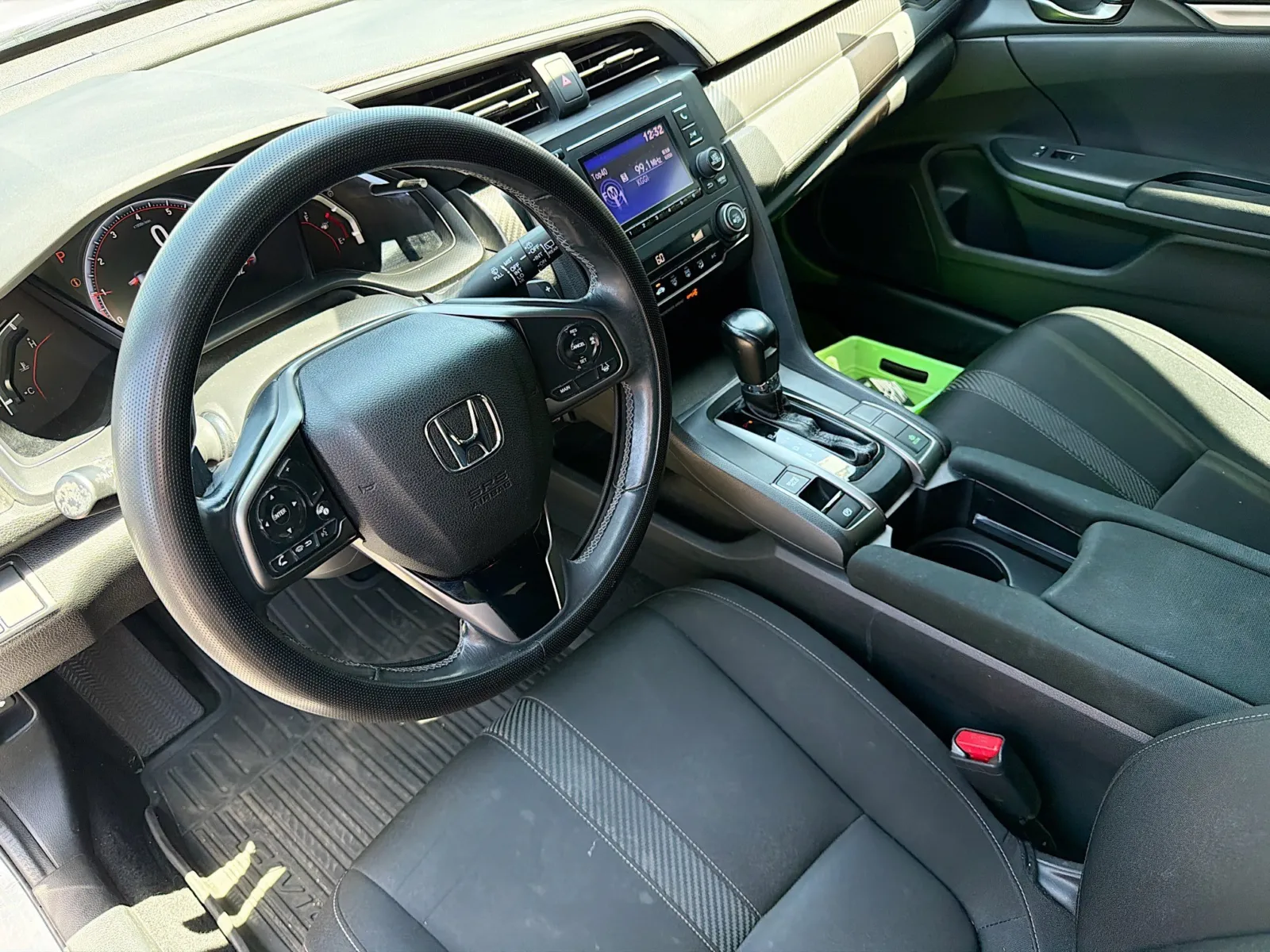 Honda Civic photo 7