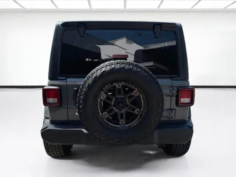 More photos of 2020 Jeep Wrangler Sport at KarGenie, CA