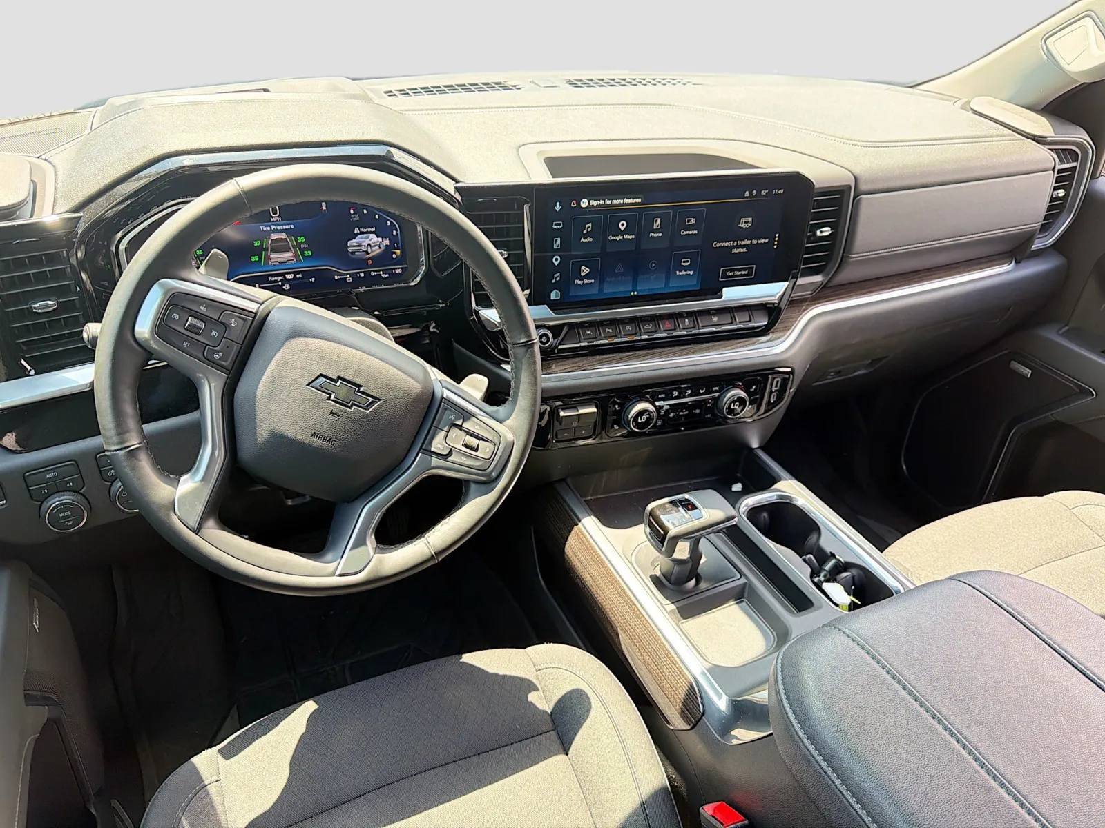 Chevrolet Silverado photo 16