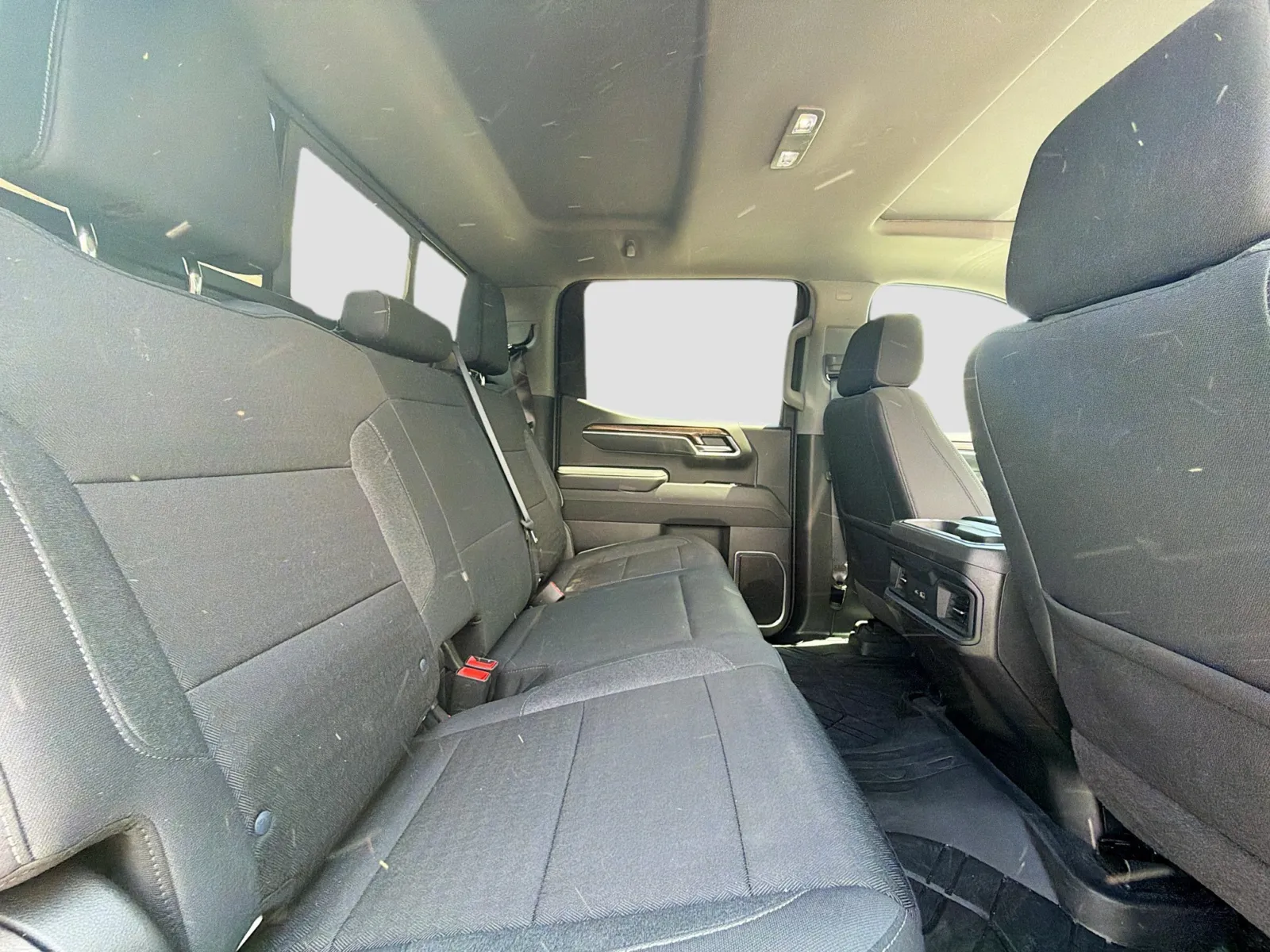 Chevrolet Silverado photo 18