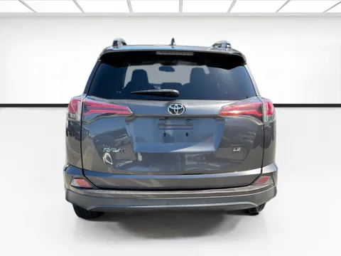More photos of 2017 Toyota RAV4 LE at KarGenie, CA
