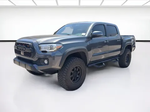 Gray 2020 Toyota Tacoma TRD Off-Road V6 for sale in Fontana, CA