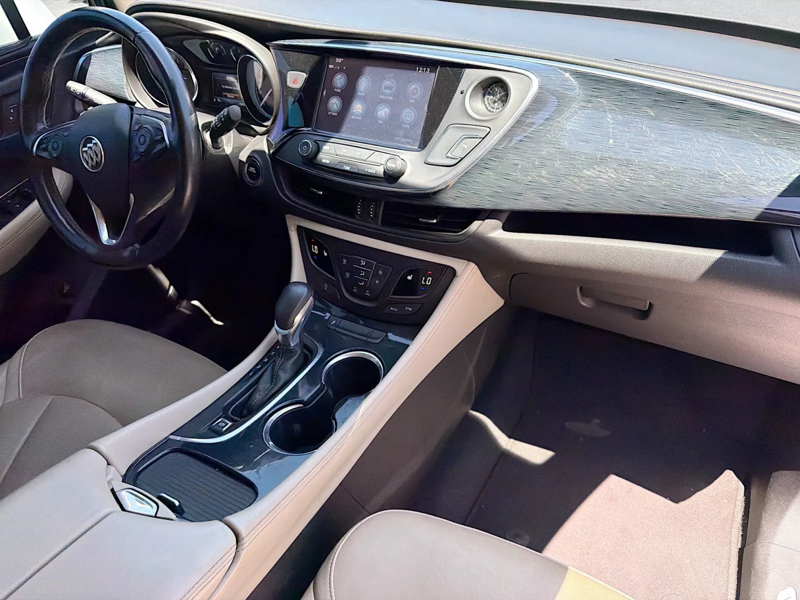 Buick Envision photo 11