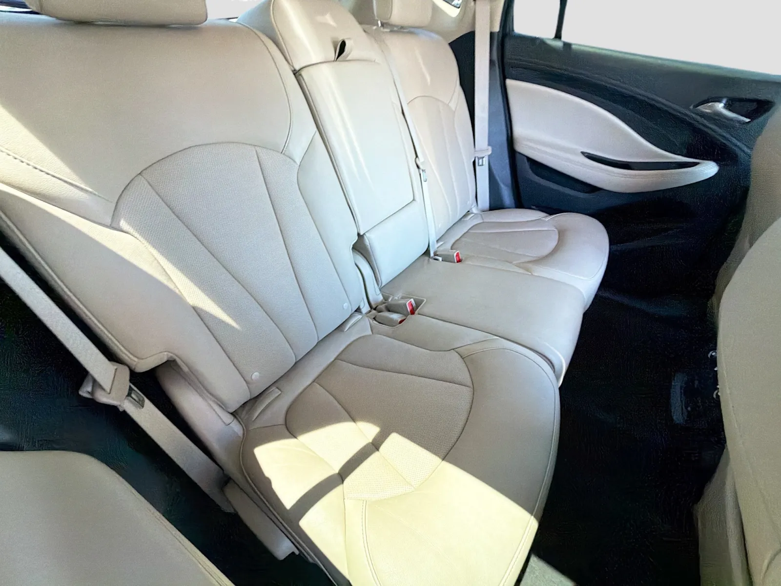 Buick Envision photo 13