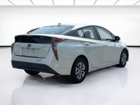 More photos of 2016 Toyota Prius Three at KarGenie, CA