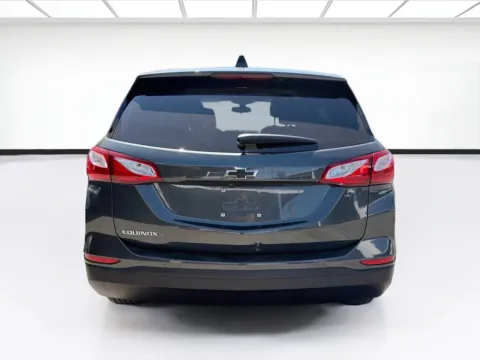 More photos of 2019 Chevrolet Equinox LS at KarGenie, CA