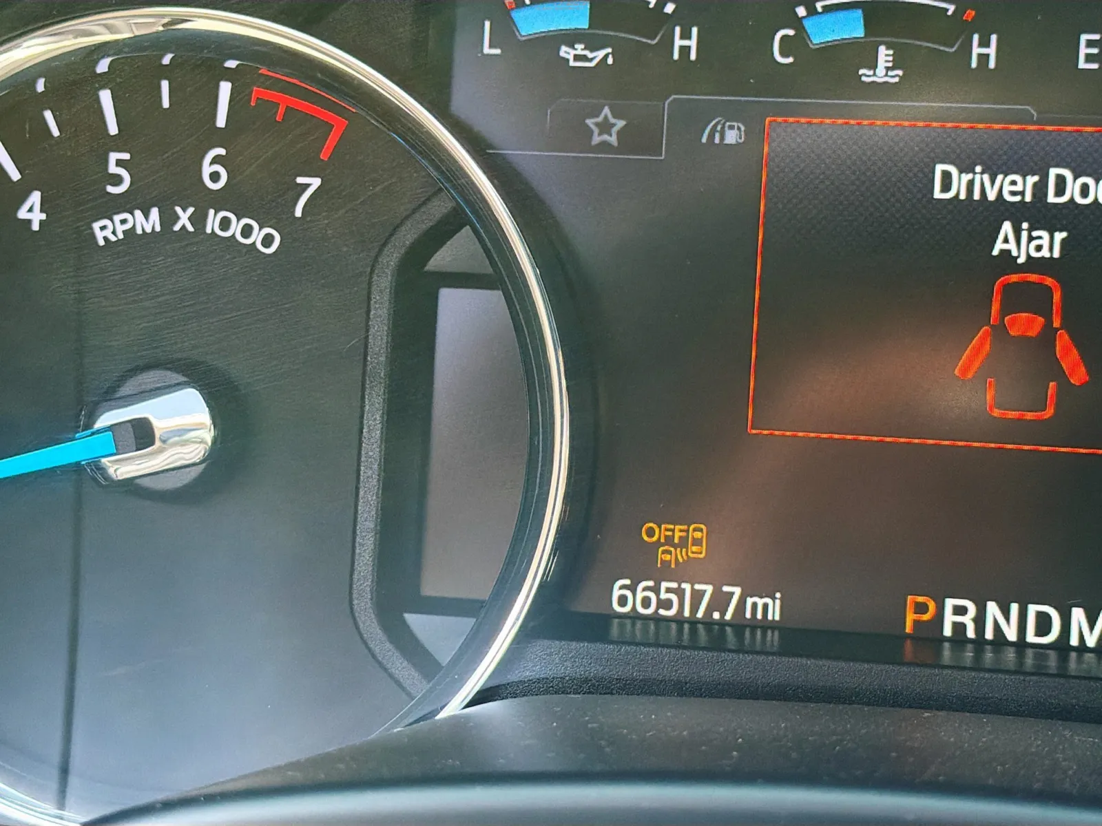 Ford Expedition photo 8
