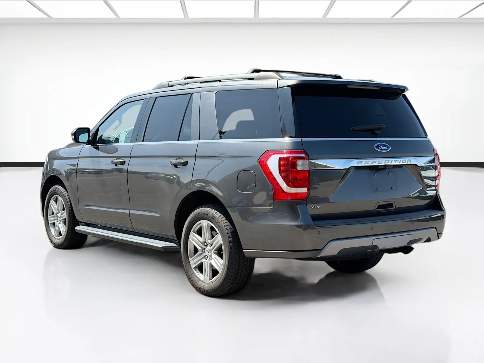 Ford Expedition photo 6
