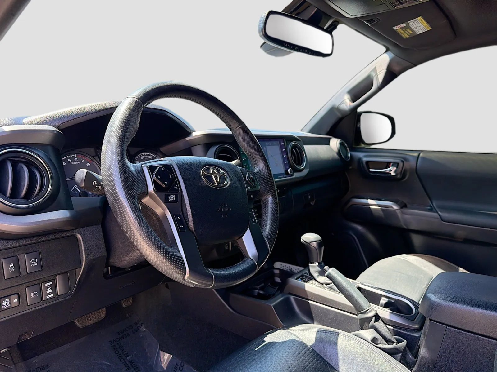Toyota Tacoma photo 7