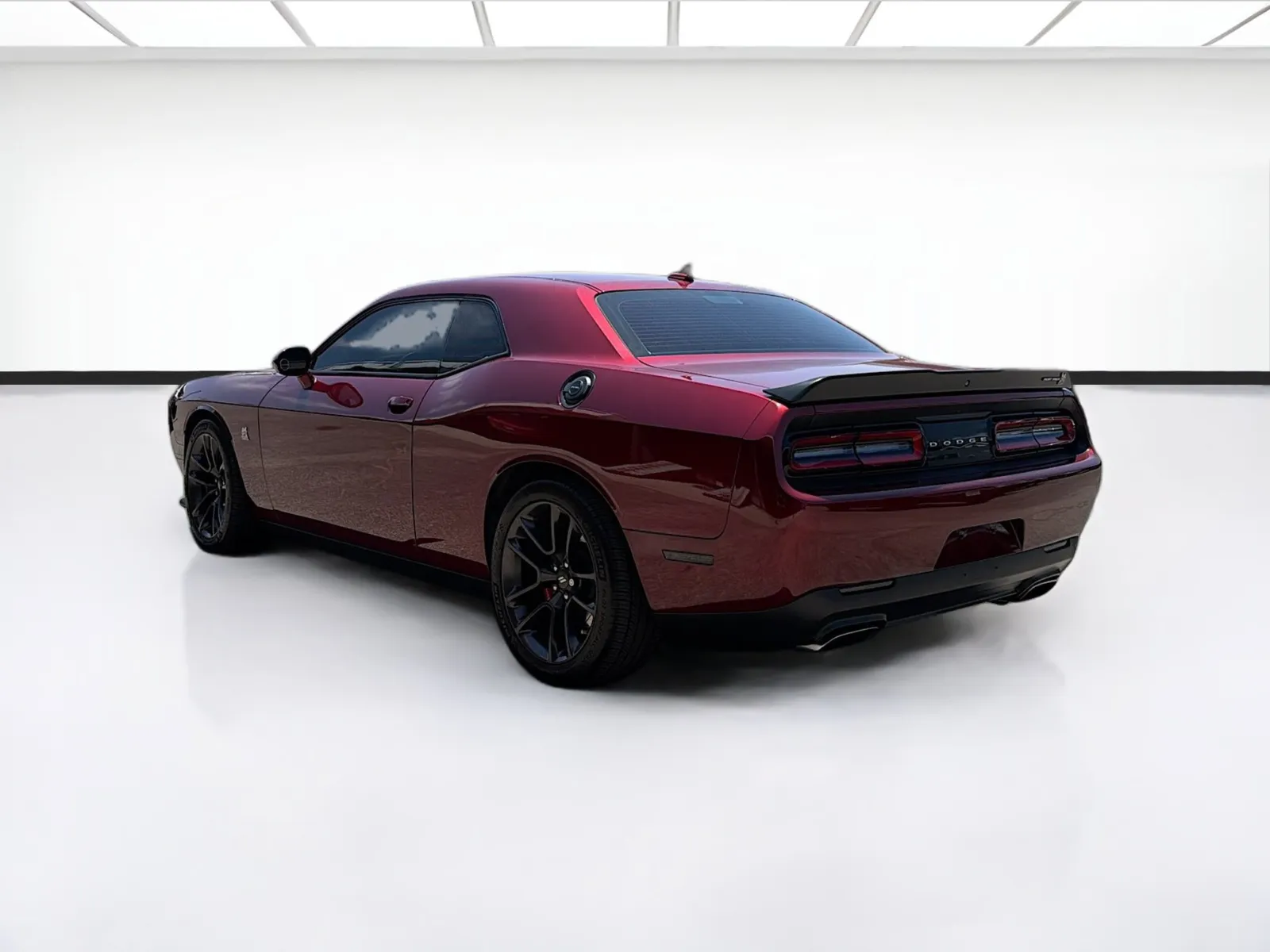 Dodge Challenger photo 6