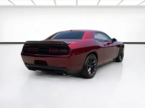 More photos of 2021 Dodge Challenger R/T Scat Pack at KarGenie, CA