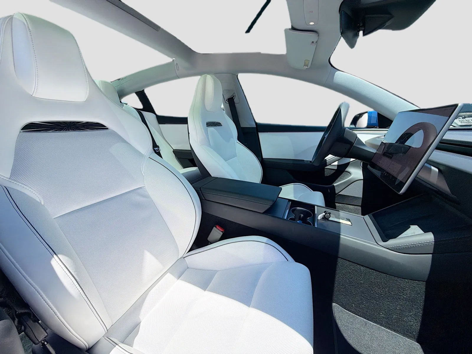 Tesla Model 3 photo 20