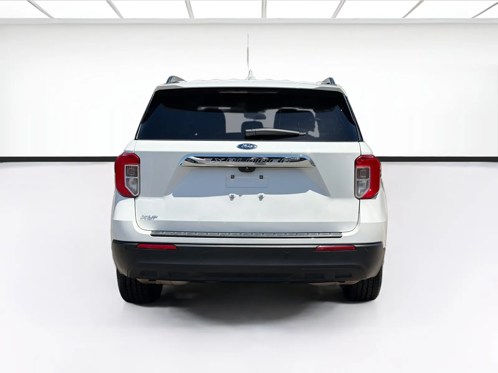 Ford Explorer photo 5
