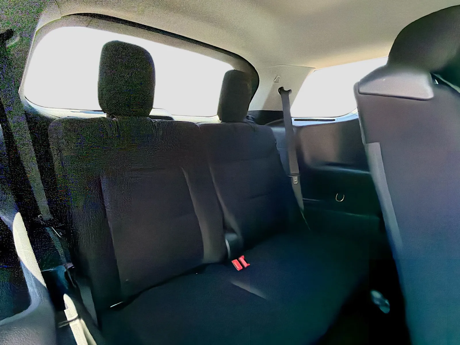 Ford Explorer photo 17