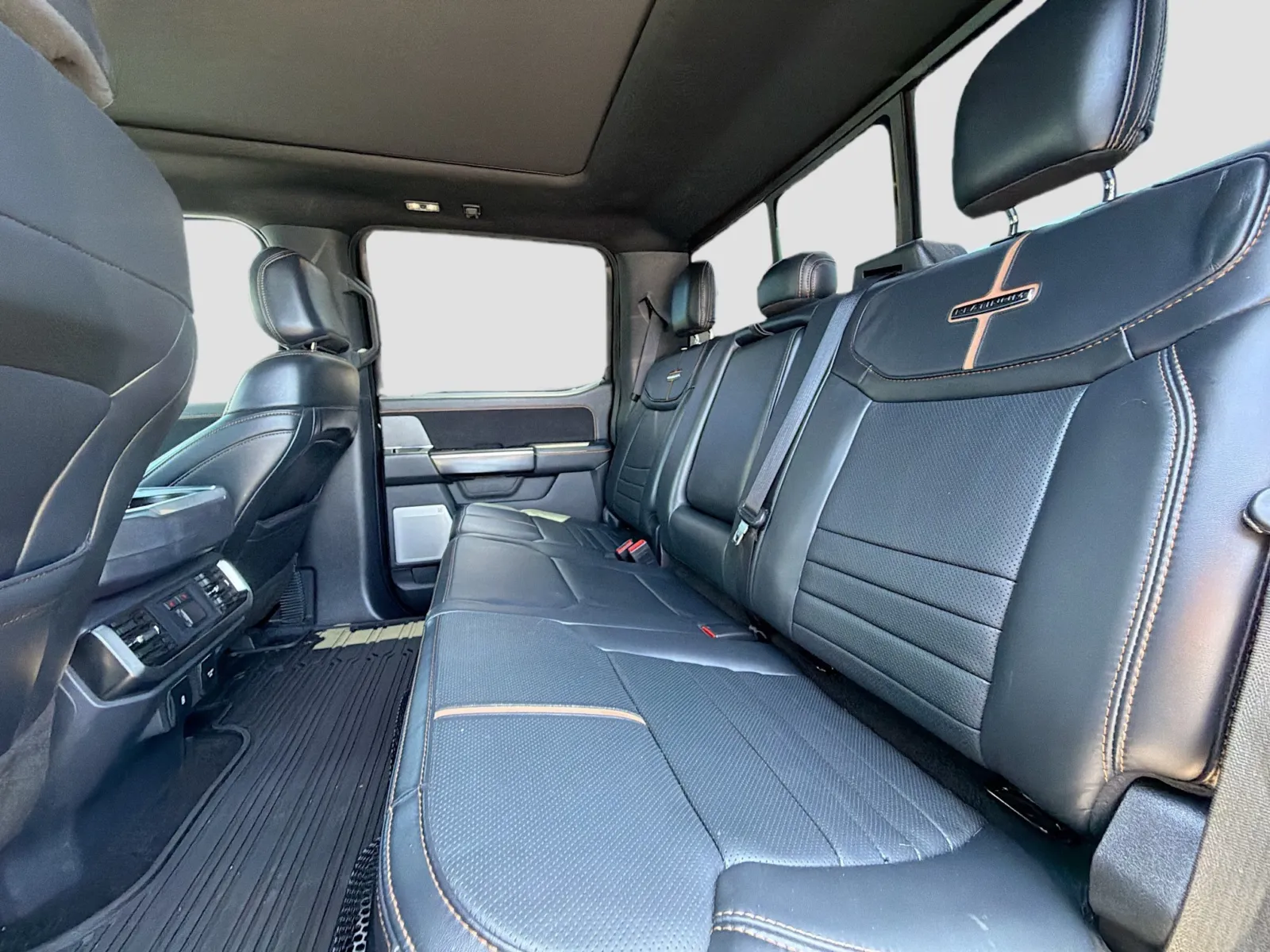 Ford F-150 photo 17