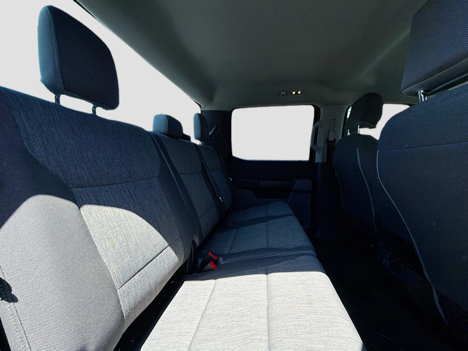 Ford F-150 photo 16