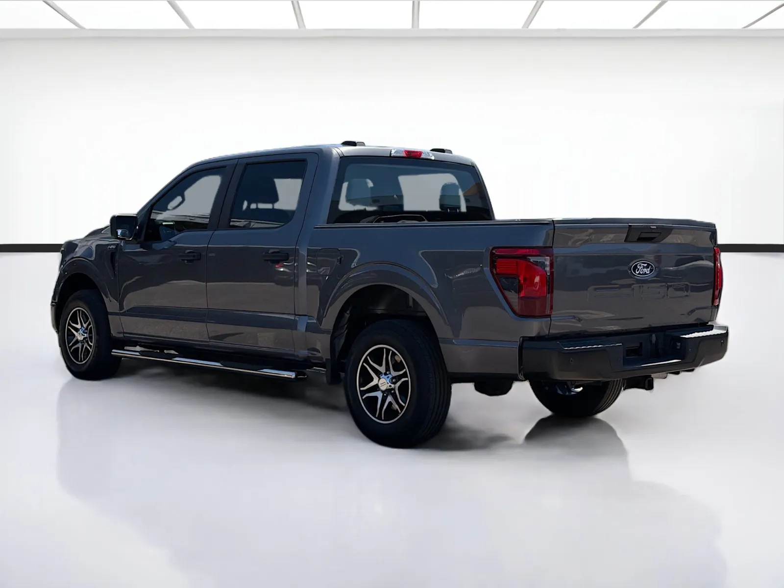 Ford F-150 photo 6