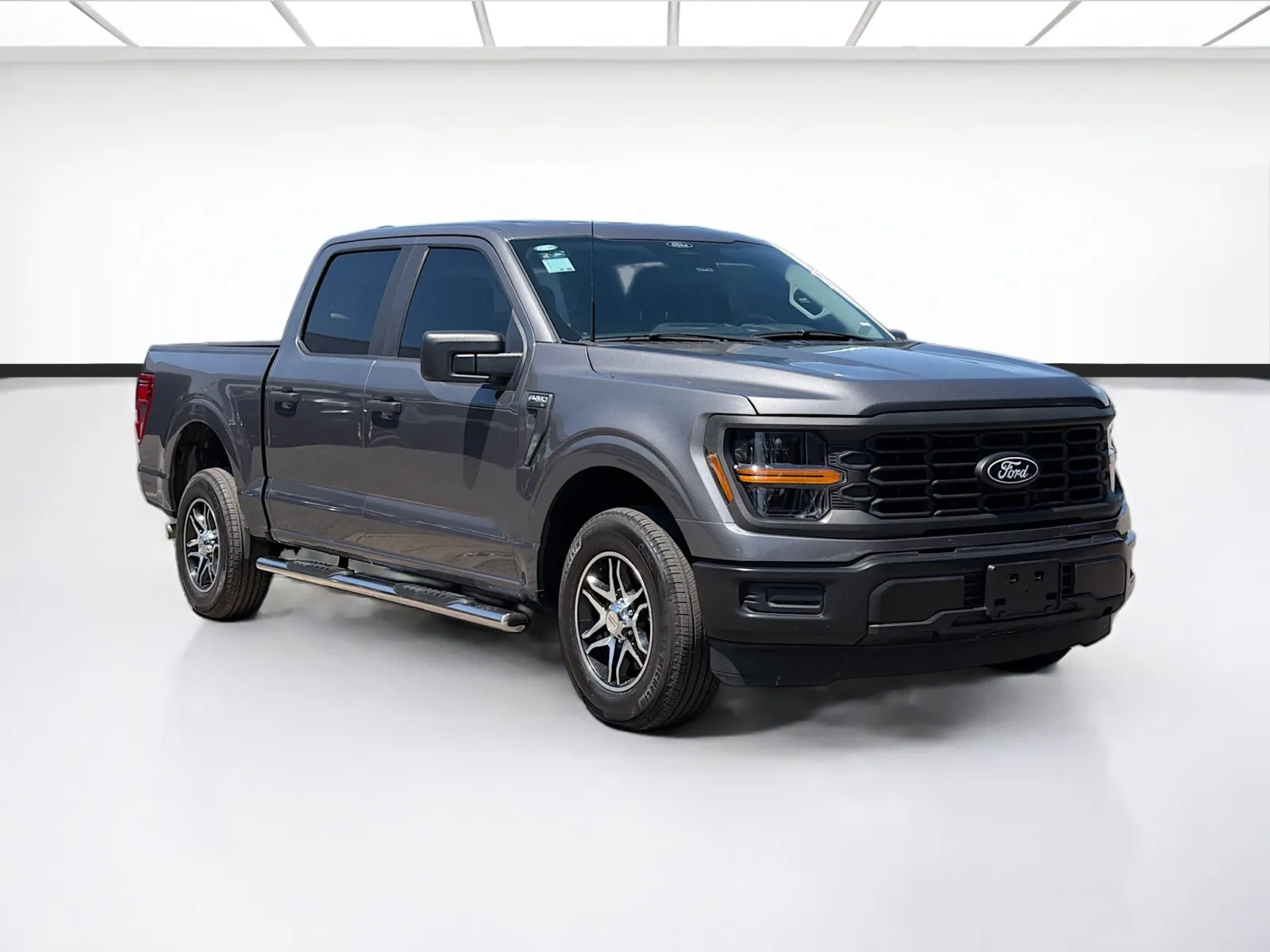Ford F-150 photo 3
