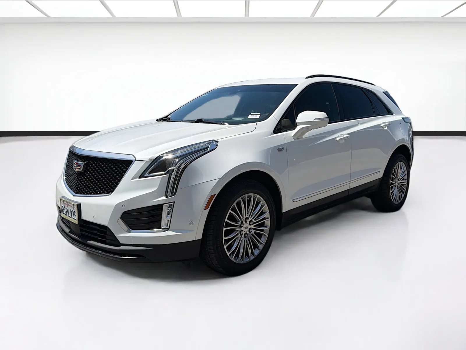 White 2020 Cadillac XT5 Sport w/Enhanced Visibility & Technology Package for sale in Fontana, CA