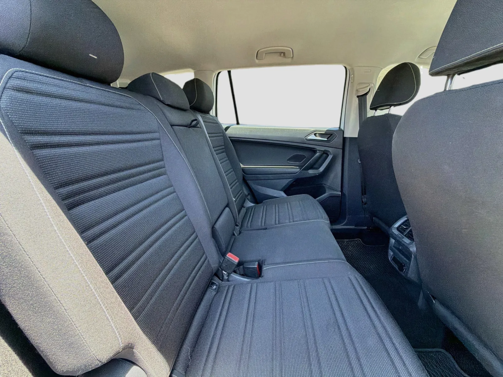 Volkswagen Tiguan photo 16