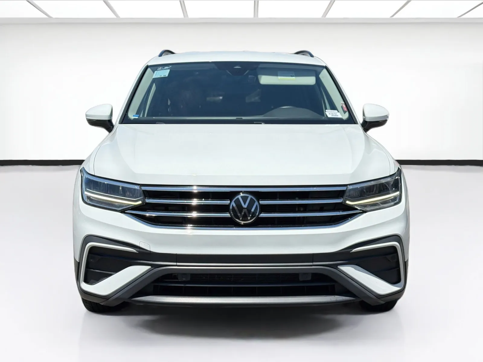 Volkswagen Tiguan photo 2