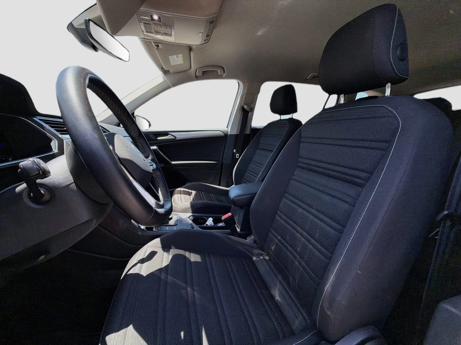 Volkswagen Tiguan photo 12