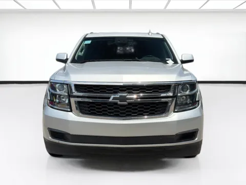 Photos of 2019 Chevrolet Suburban LT for sale in Fontana, CA at KarGenie