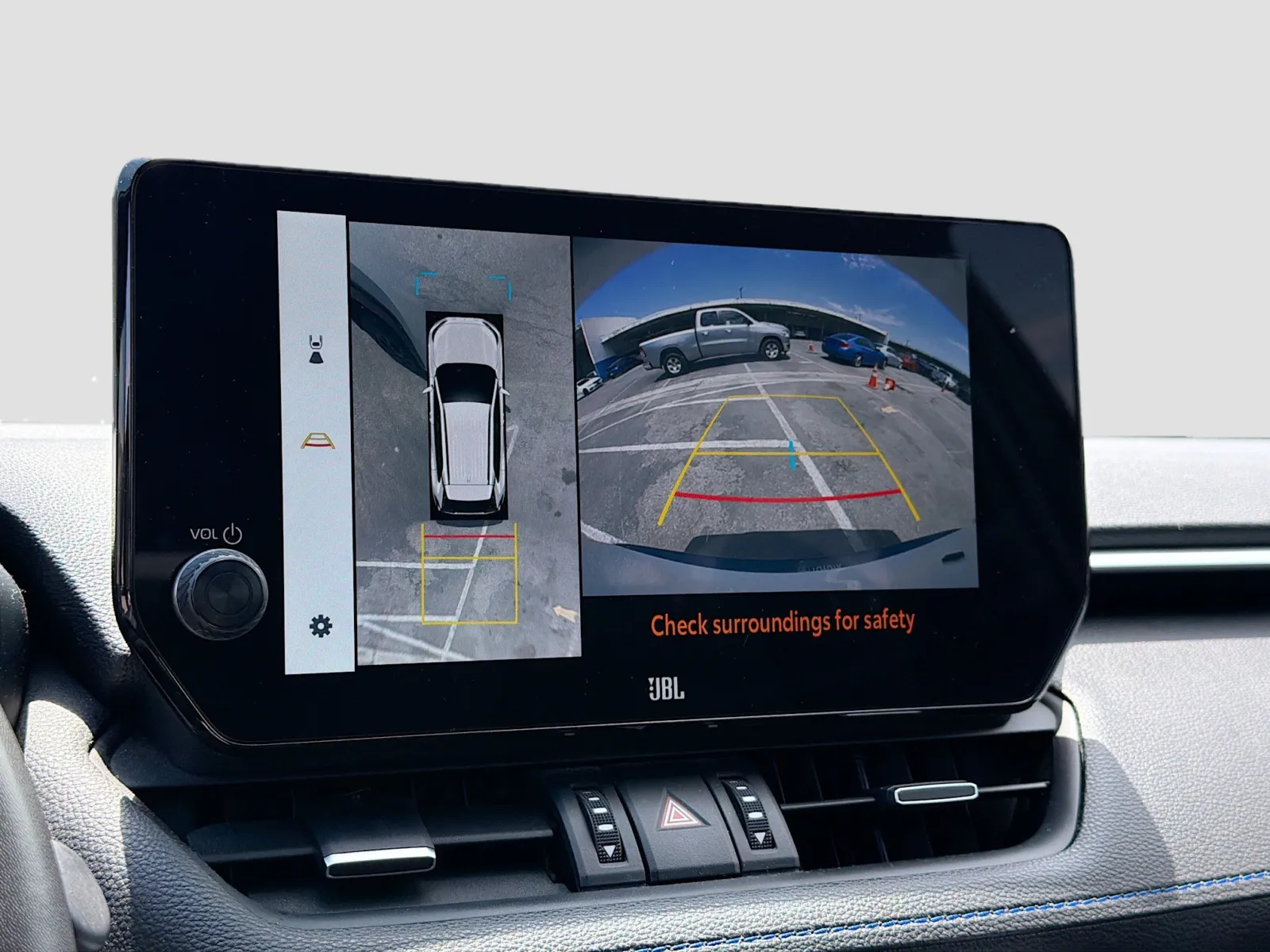 Toyota RAV4 photo 9