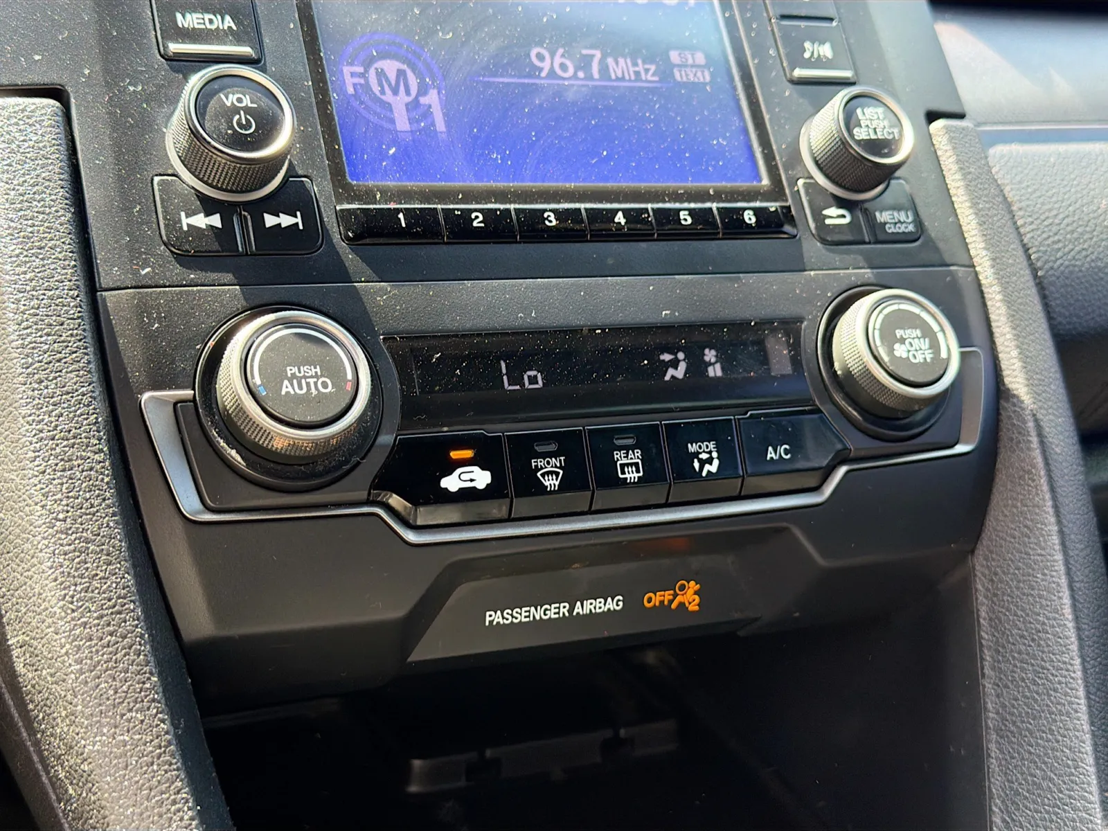 Honda Civic photo 11