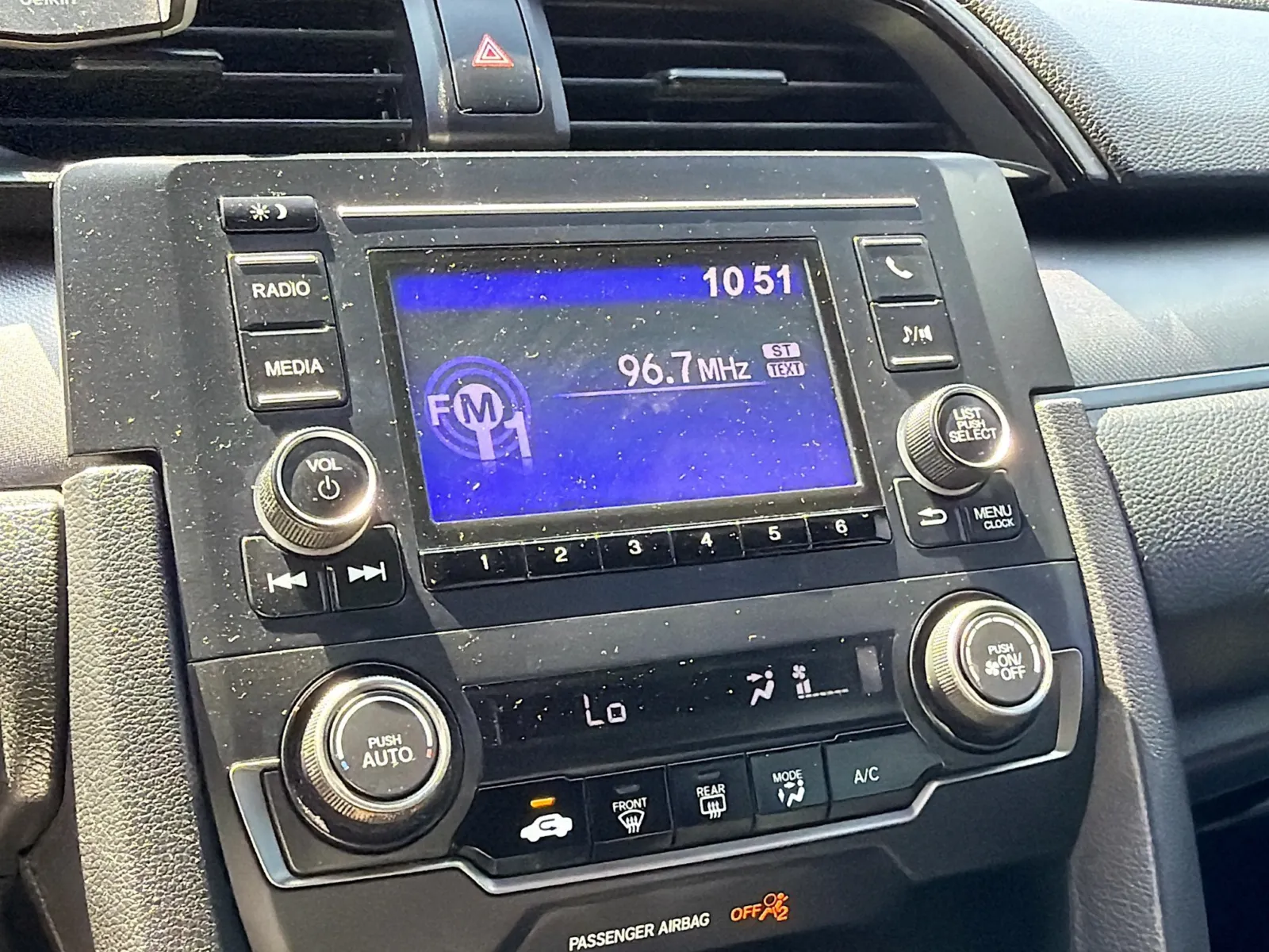 Honda Civic photo 10