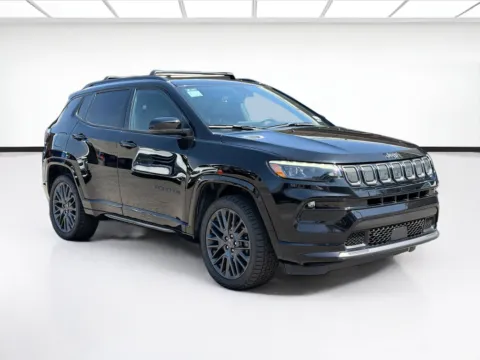 Another view of 2022 Jeep Compass Limited for sale in Fontana, CA at KarGenie