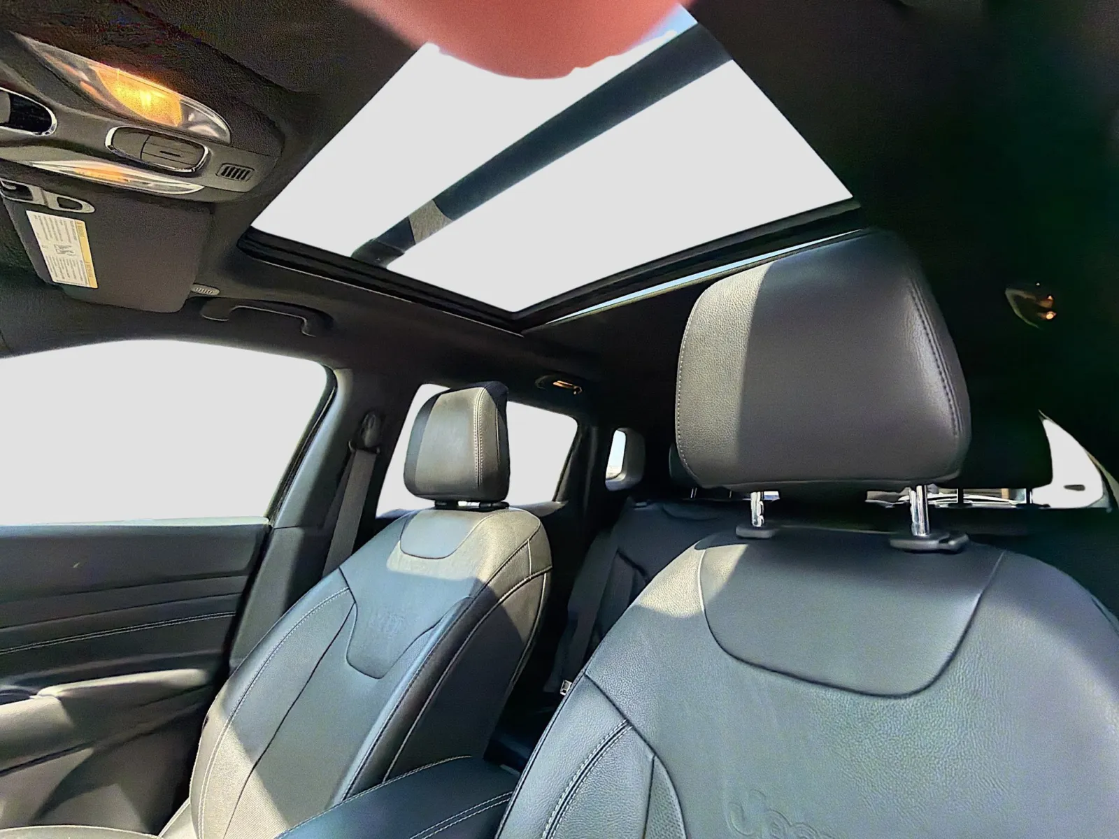 Jeep Compass photo 15