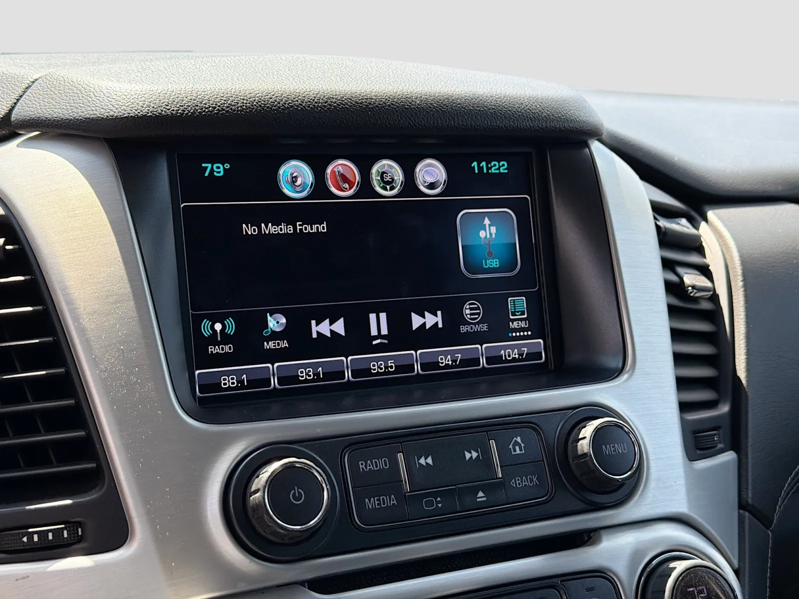 GMC Yukon photo 11