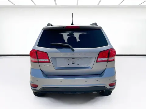 More photos of 2019 Dodge Journey SE at KarGenie, CA