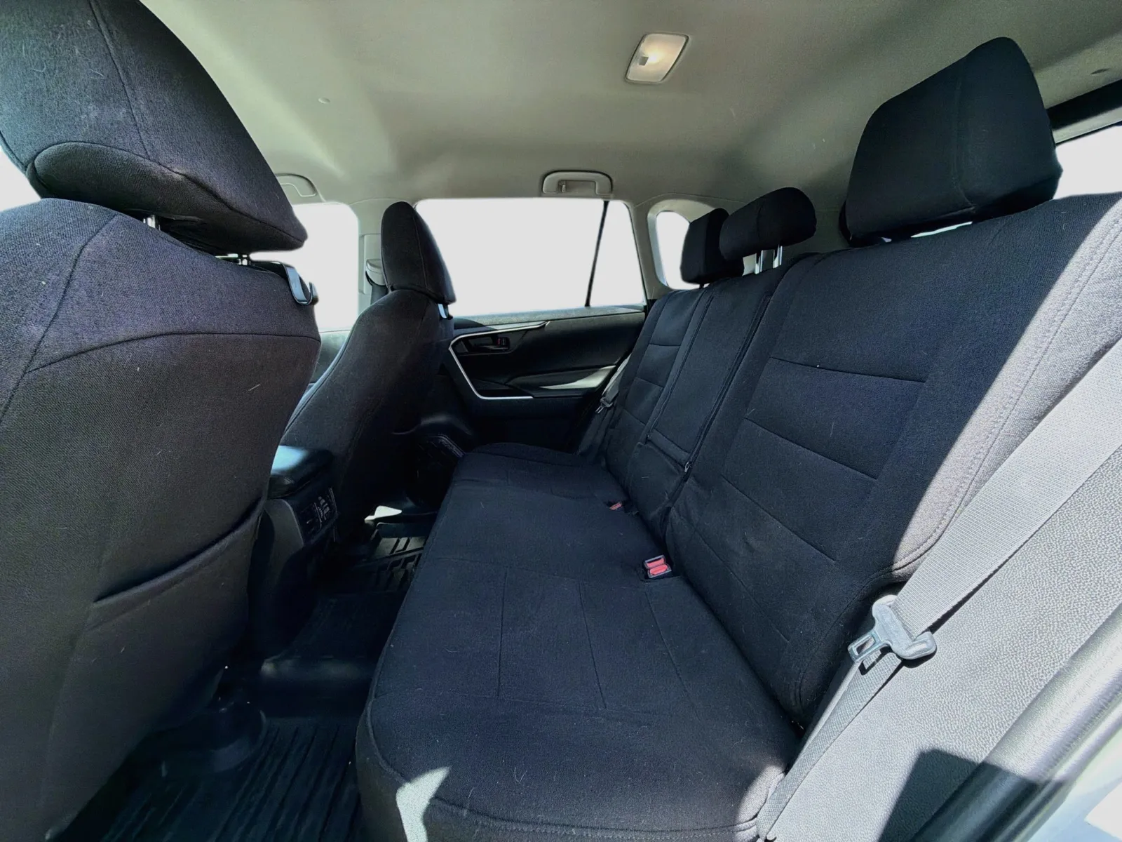 Toyota RAV4 photo 14