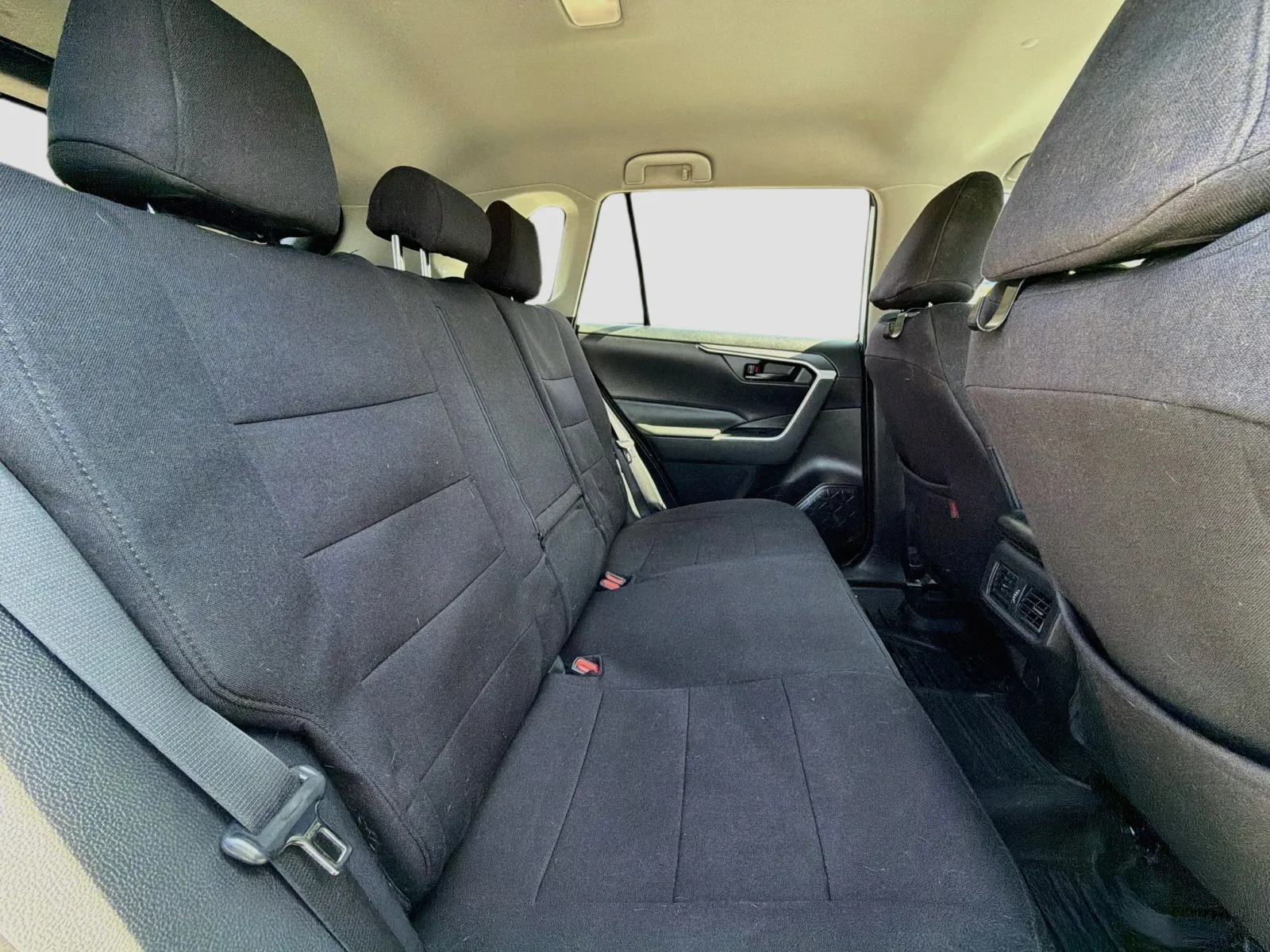 Toyota RAV4 photo 16