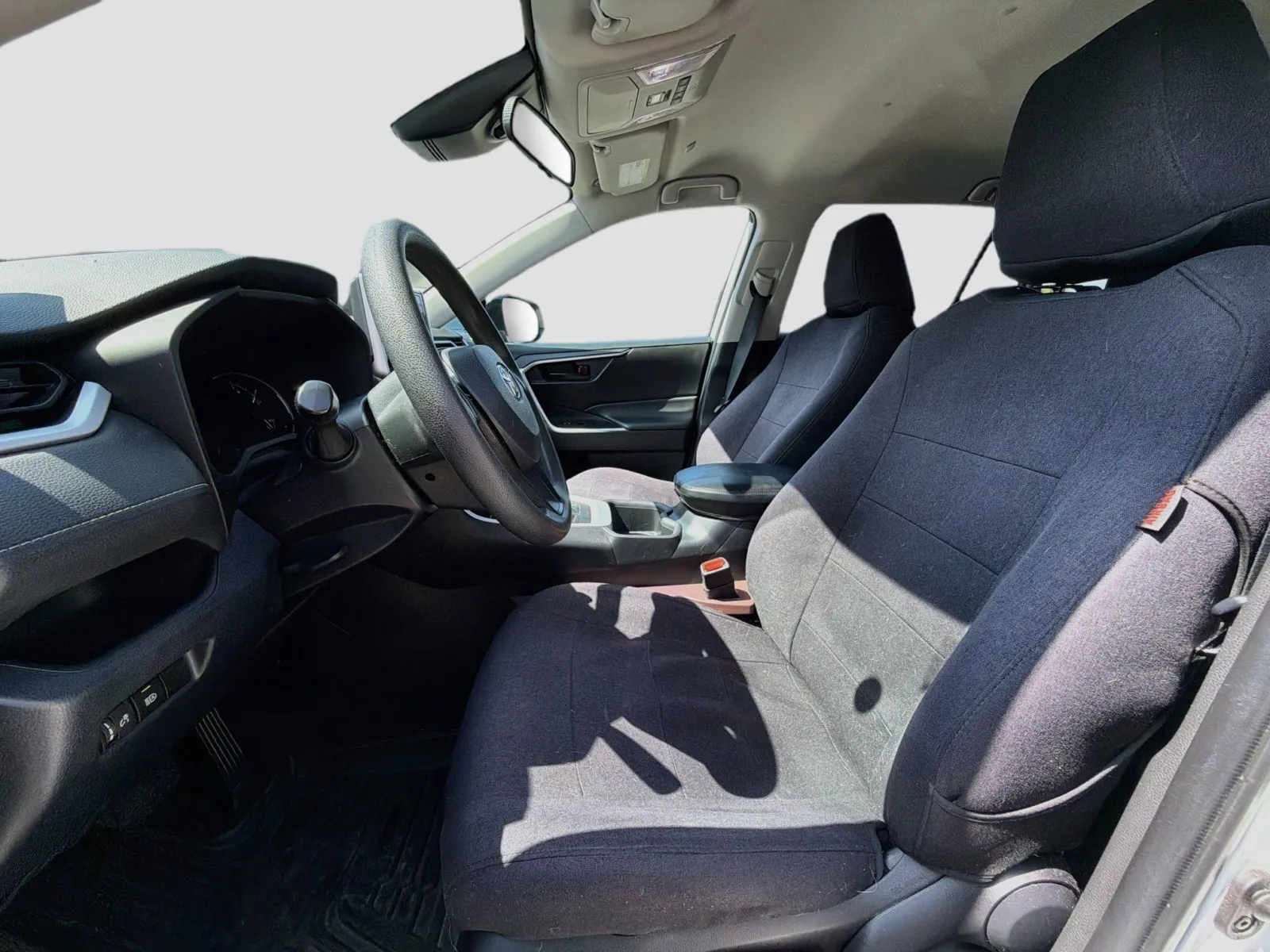 Toyota RAV4 photo 12
