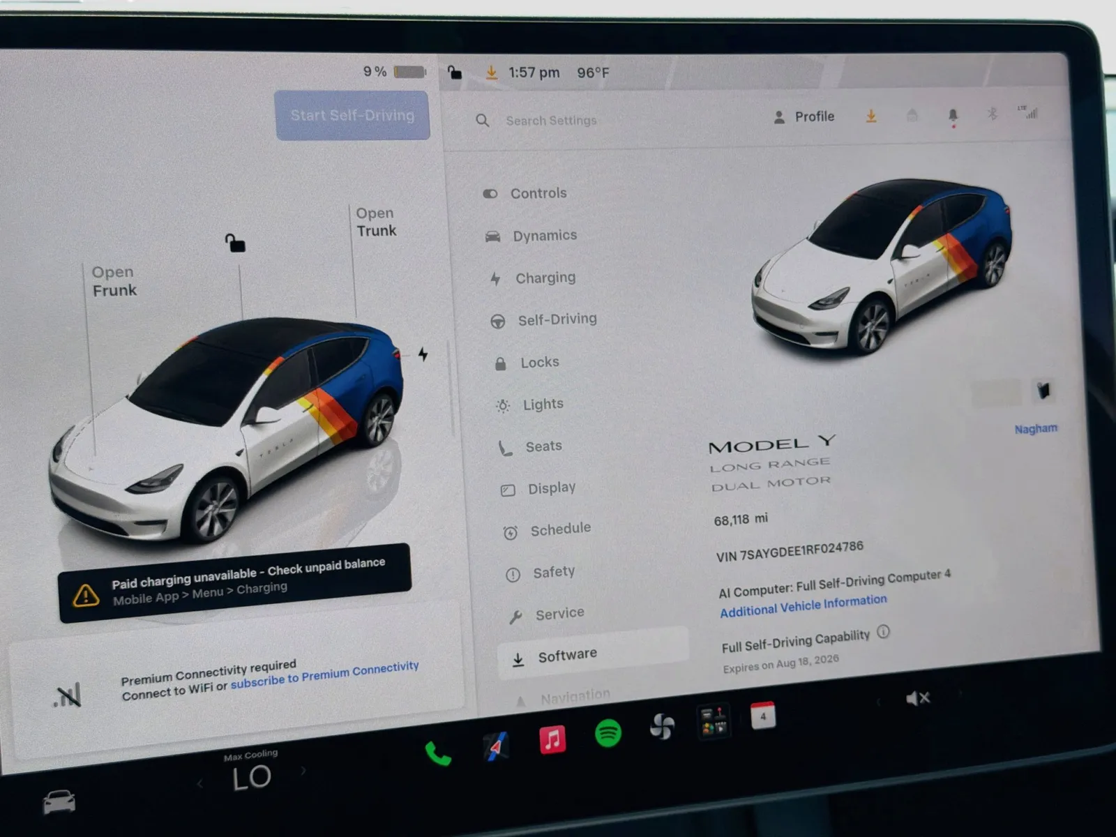 Tesla Model Y photo 9