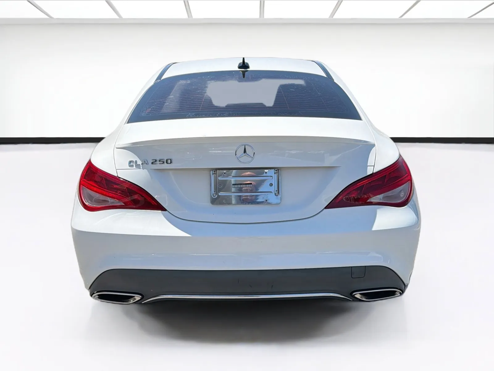Mercedes-Benz CLA photo 5