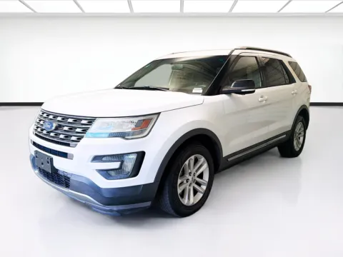 White 2016 Ford Explorer XLT for sale in Fontana, CA
