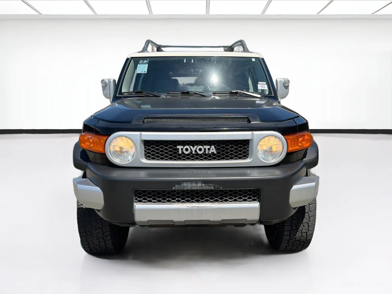 Toyota FJ Cruiser photo 2