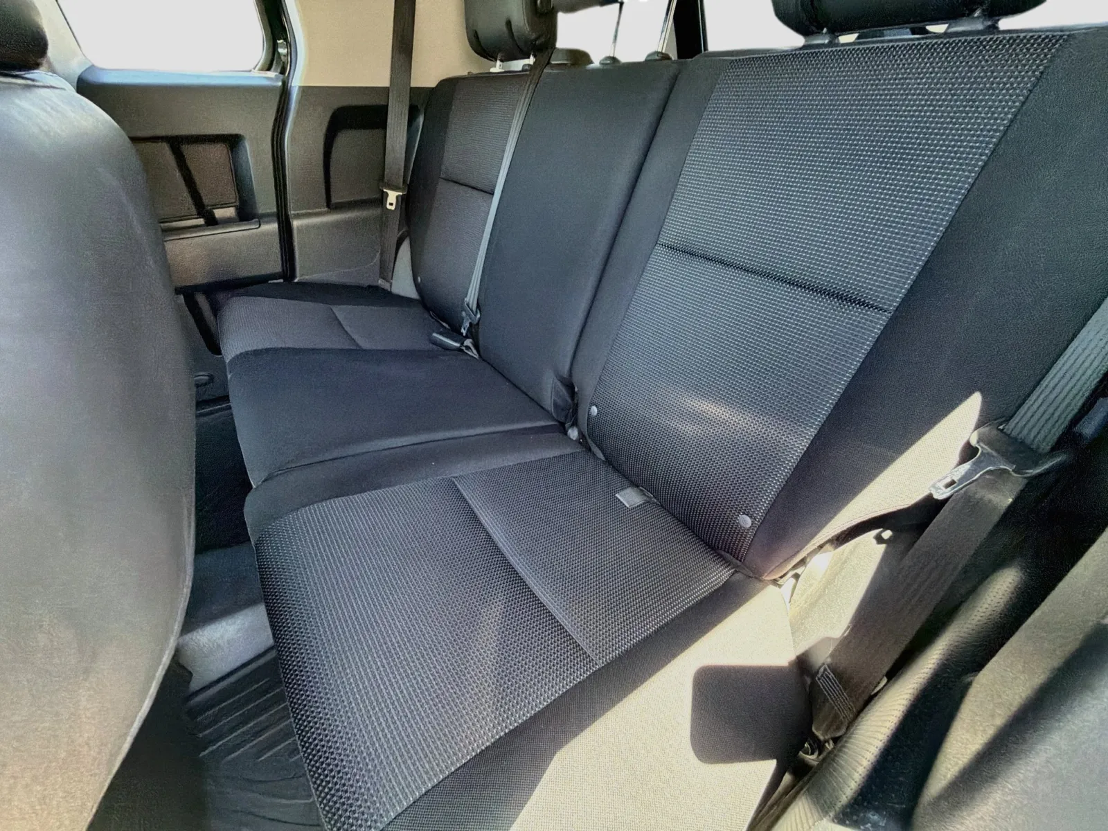 Toyota FJ Cruiser photo 13