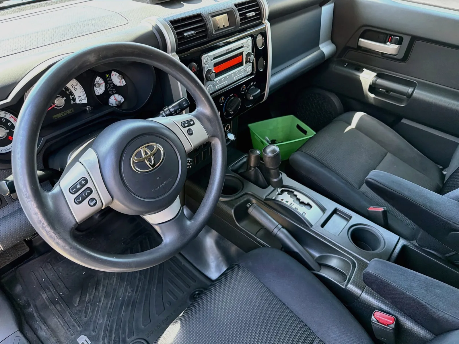 Toyota FJ Cruiser photo 7