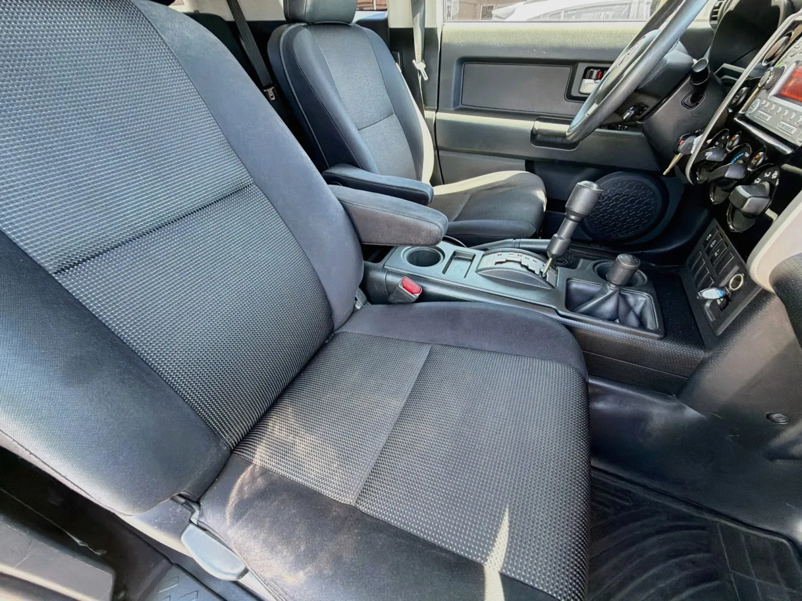 Toyota FJ Cruiser photo 15