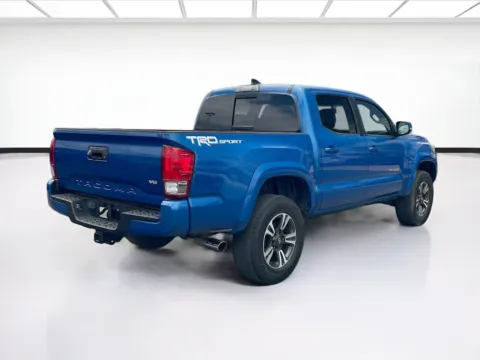 More photos of 2017 Toyota Tacoma TRD Sport at KarGenie, CA
