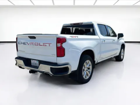 More photos of 2021 Chevrolet Silverado 1500 LTZ at KarGenie, CA