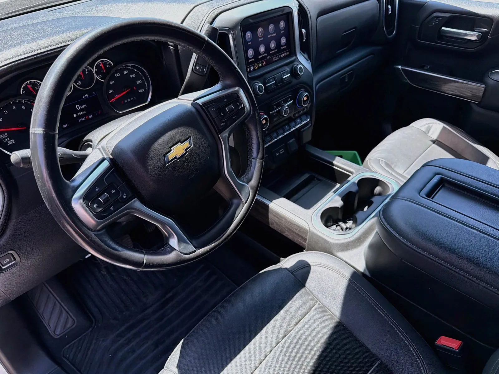 Chevrolet Silverado photo 7