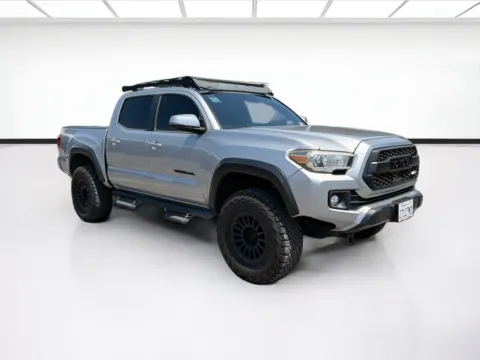 Another view of 2018 Toyota Tacoma TRD Off-Road V6 for sale in Fontana, CA at KarGenie