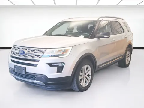 Silver 2018 Ford Explorer XLT for sale in Fontana, CA